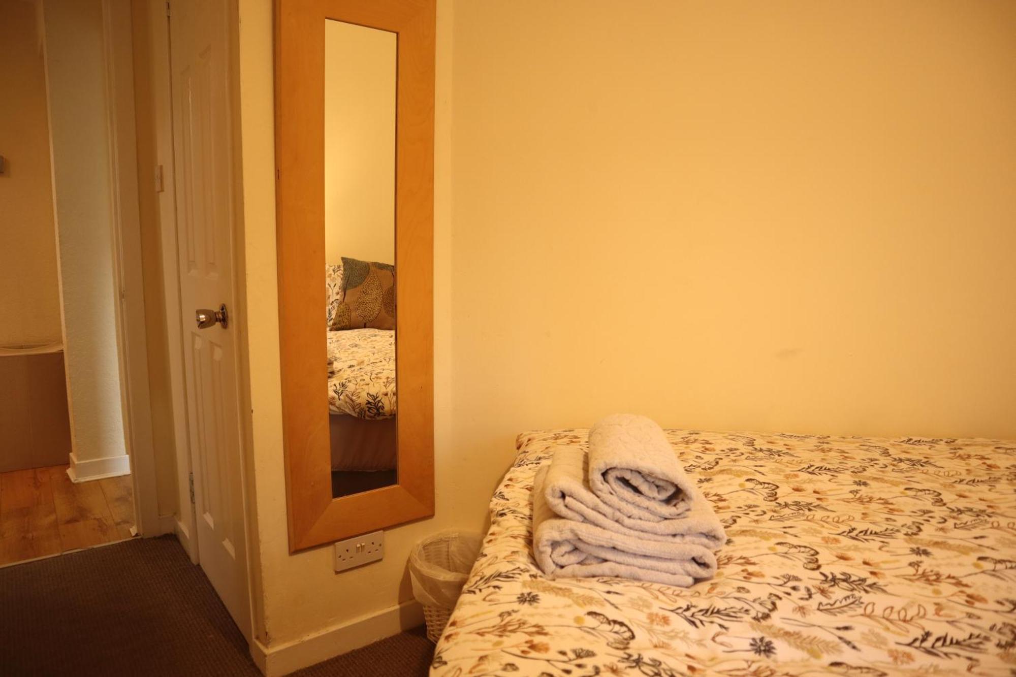 3 Bedrooms Flat In Central Edinburgh Old Town Sleeps 6 Exterior photo